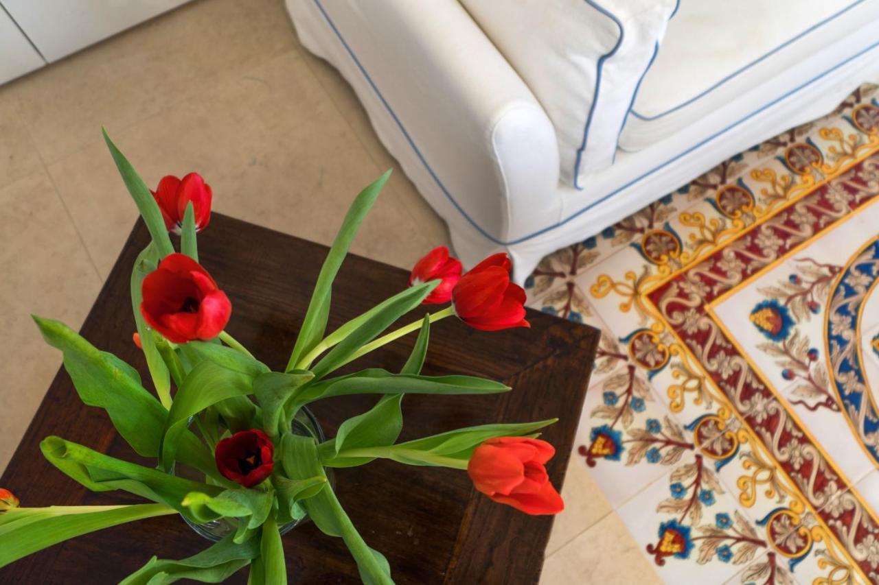 Donna Coraly Country Boutique Hotel Arenella  Esterno foto