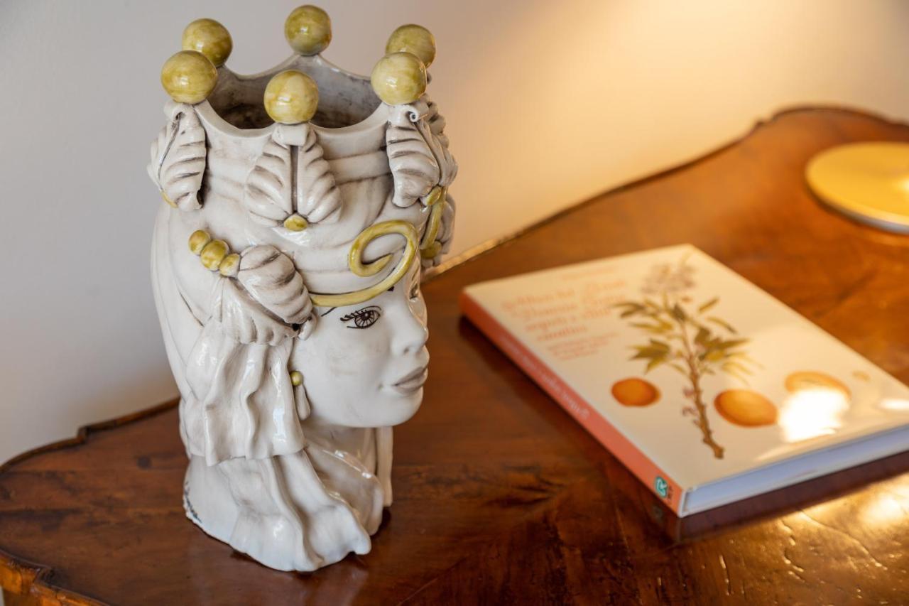 Donna Coraly Country Boutique Hotel Arenella  Esterno foto