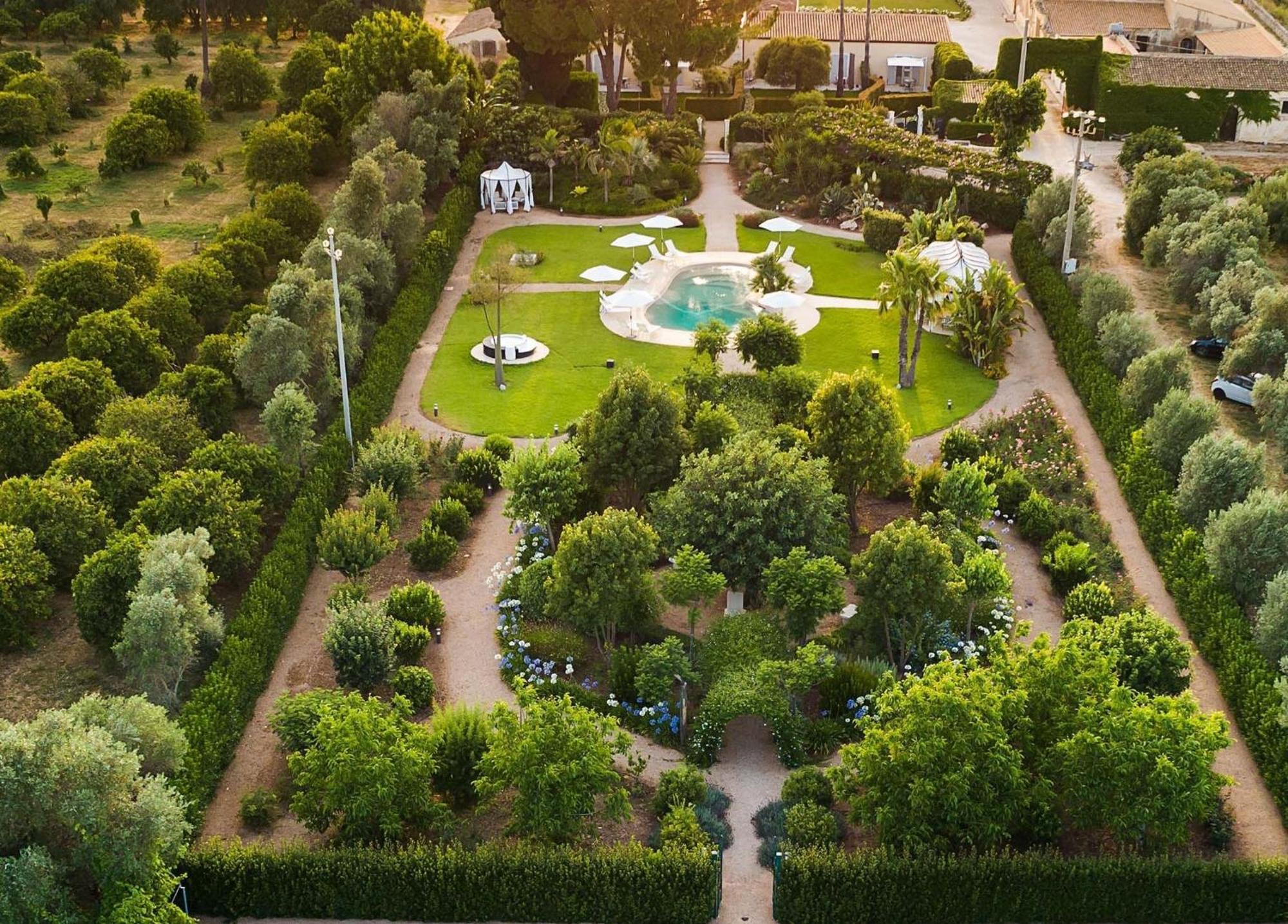 Donna Coraly Country Boutique Hotel Arenella  Esterno foto