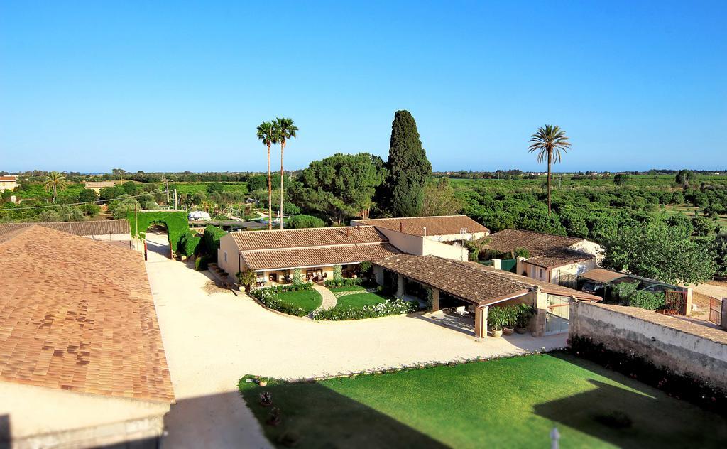 Donna Coraly Country Boutique Hotel Arenella  Esterno foto